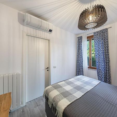 Apartamento Le Giare Pt-7 By Wonderful Italy Polpenazze del Garda Exterior foto