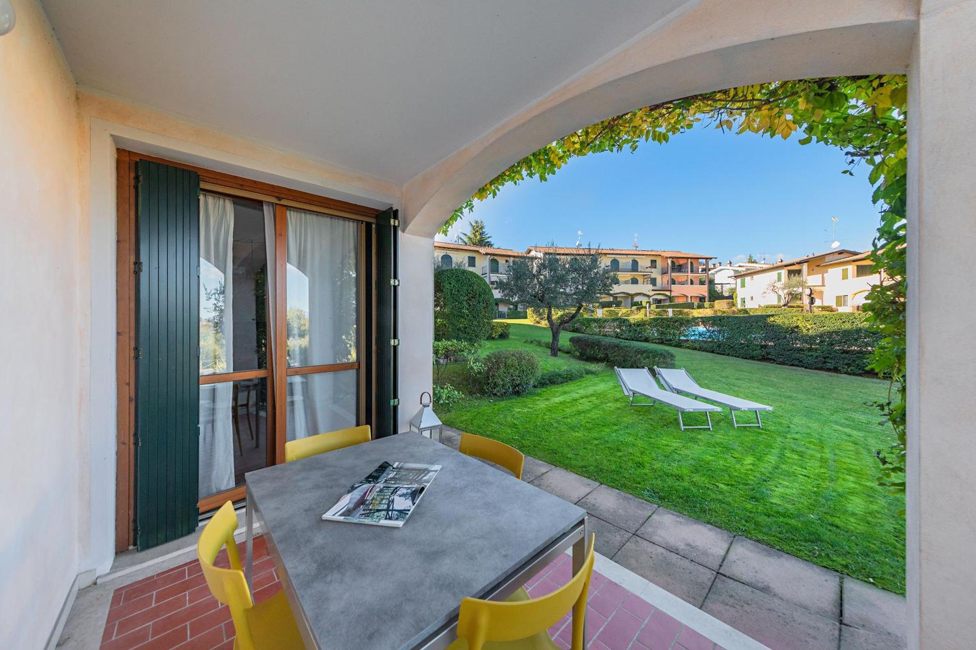 Apartamento Le Giare Pt-7 By Wonderful Italy Polpenazze del Garda Exterior foto